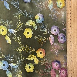 Bawełniana tkanina TIE DYE EMBROIDERY Poppy design N