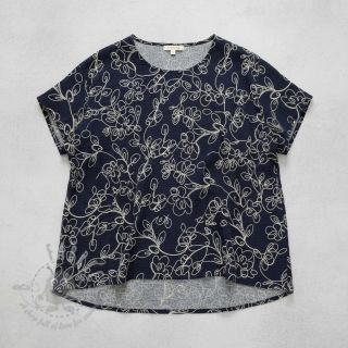 Muślin double gauze EMBROIDERY Climbing flowers navy