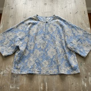 Bawełniana tkanina JEANS EMBROIDERY Bouquet light blue