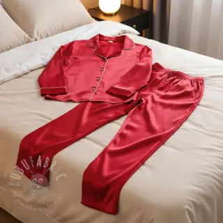 Satyna red