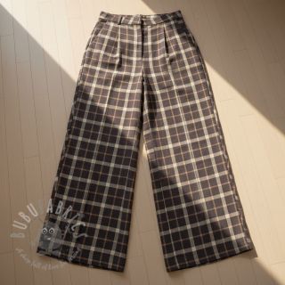 Tkanina wiskozowa z lnem YARN DYED Block brown