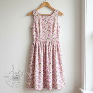 Bawełniana tkanina Fine flowers purple