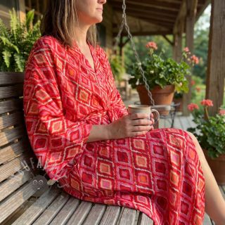 Wiskoza RADIANCE Abstract red digital print