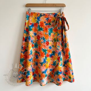 Wiskoza ECOVERO Flowers design C digital print