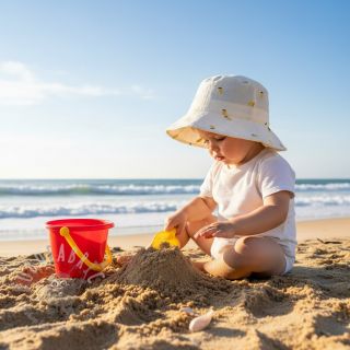 Muślin double gauze EMBROIDERY Fruit natural yellow