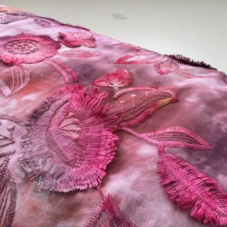 Bawełniana tkanina TIE DYE EMBROIDERY Flora design D