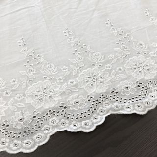 Bawełniana tkanina EMBROIDERY Leon border