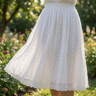 Bawełniana tkanina EMBROIDERY TWO-SIDE SCALLOP Neo white