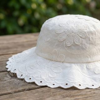Bawełniana tkanina EMBROIDERY Bellagio off white