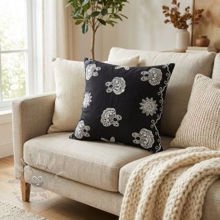 Bawełniana tkanina EMBROIDERY Sea ornaments black