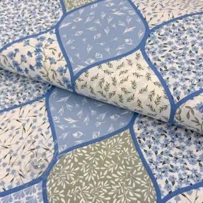 Bawełniana tkanina Flowers patchwork baby blue