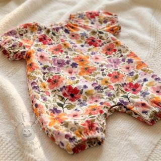 Tkanina wiskozowa z lnem Floral design B