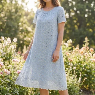 Bawełniana tkanina EMBROIDERY Rosemary light blue