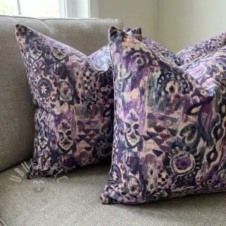 Tkanina dekoracyjna Abstract purple digital print