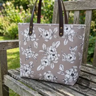 Tkanina dekoracyjna Flowers taupe digital print