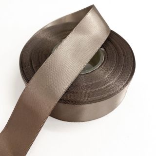 Saténová stuha obojstranná 25 mm brown