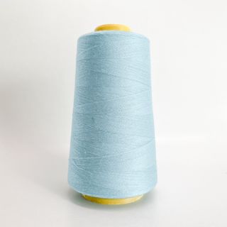 Nić overlockowa 2700 m light blue