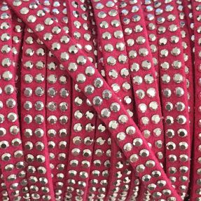 Zamszowy sznur z kryształkami fuchsia