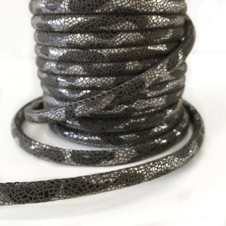 Zamszowy sznur Snake silver