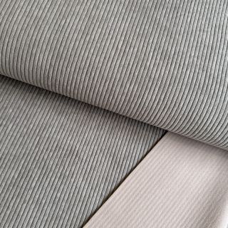 Sztruks HUGGY souris