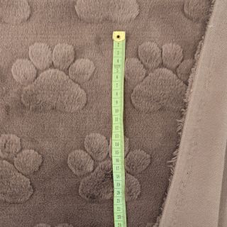 Polar Paw prints taupe