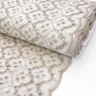 Bavlnená látka EMBROIDERY Lilian natural