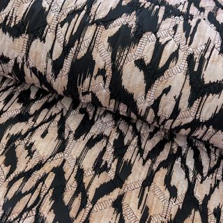 Pikowana tkanina Blurry Ikat black