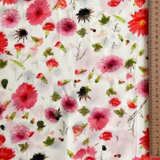 Wiskoza RAYON POPLIN Pink flowers design C digital print