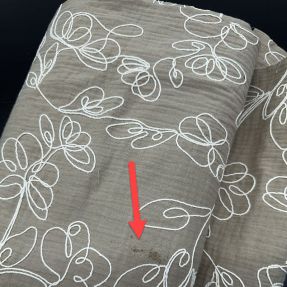 Dvojitá gázovina/mušelín EMBROIDERY Climbing flowers beige II.trieda