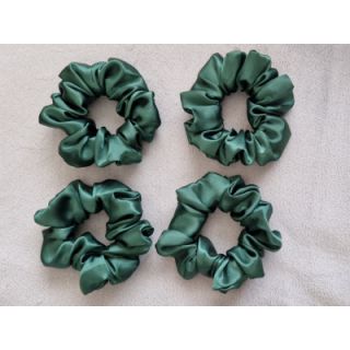 Satyna dark green