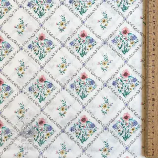 Bawełniana tkanina Flowers Tara off white design A digital print