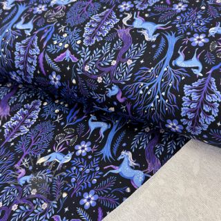 Dresówka Forest animals navy digital print