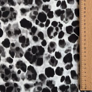 Wiskoza SATIN Animal skin black digital print