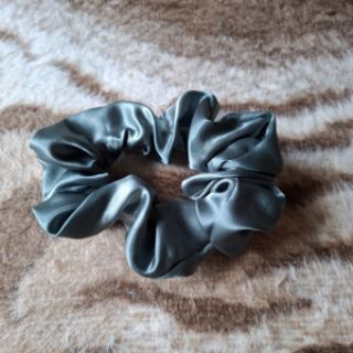 Satyna old green